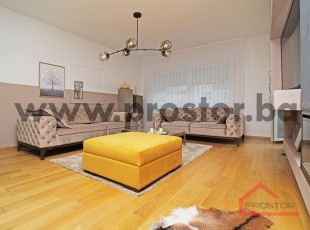 Comfortable bright three bedroom apartment with a loggia in a new building Benis, Center - FOR RENT