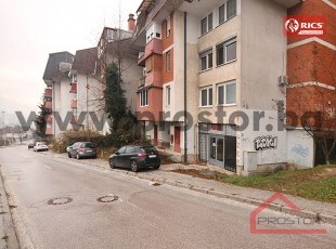 Buissness premisses 30 sq.m. in a residential building, Velešići - FOR SALE