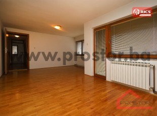 Office space in a private building with parking, Buća potok
