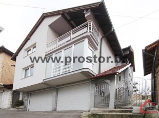 Three bedroom house of newer construction with a large garden and beautiful view on the Old Town, Bistrik (Sarajevo) - FOR RENT