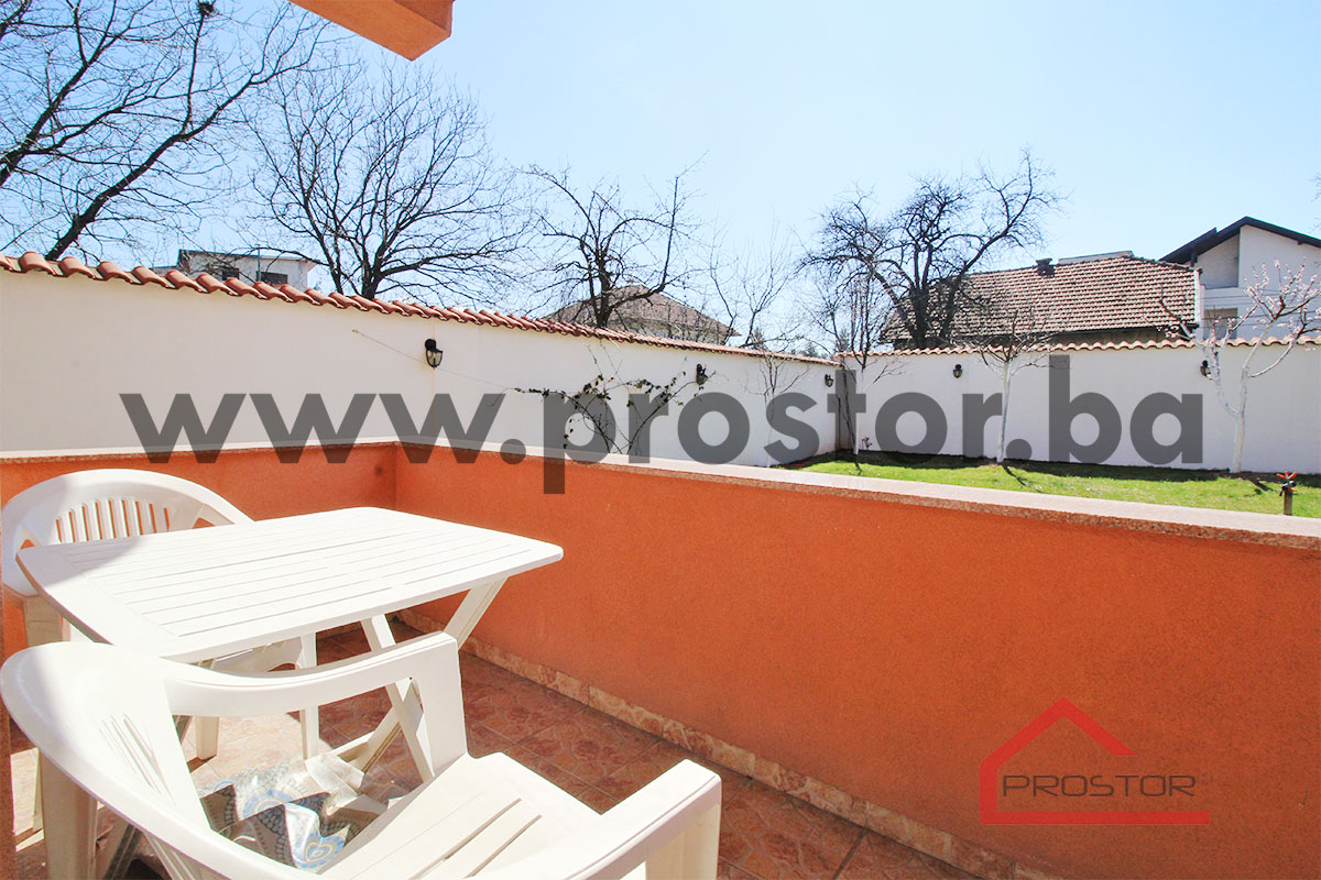 13 Balkon 1