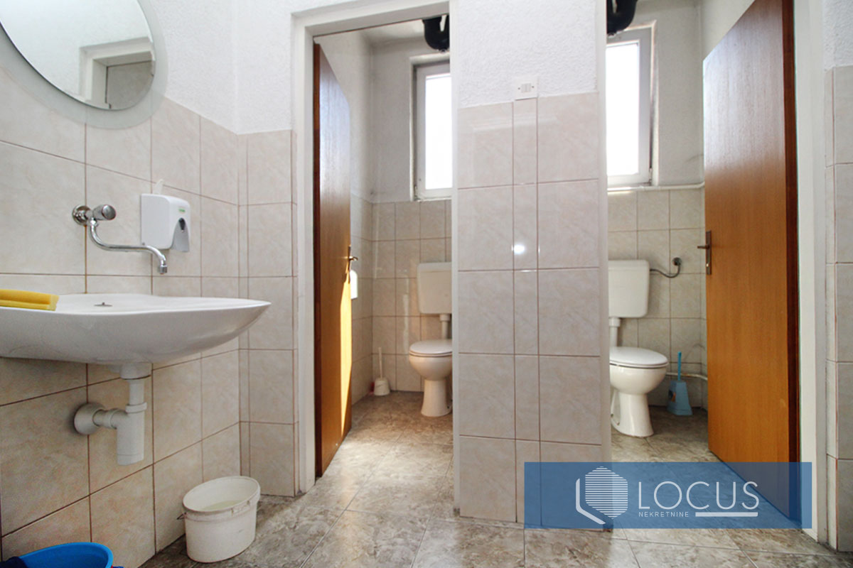 12 Toalet sl_ 1