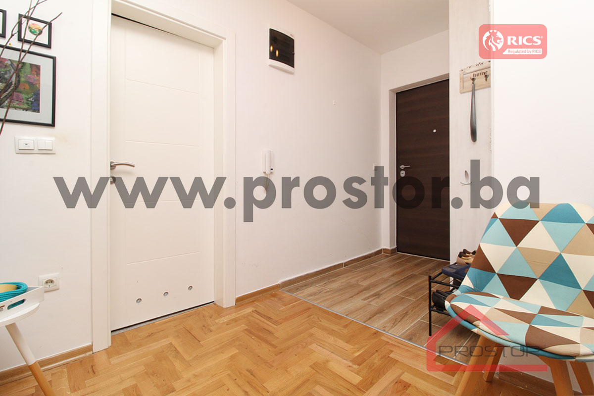 16 Predsoblje sl2