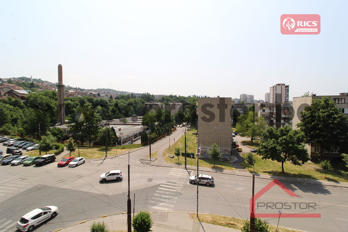 19 Pogled 2
