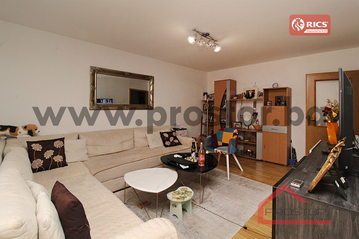 2 Dnevni boravak sl1