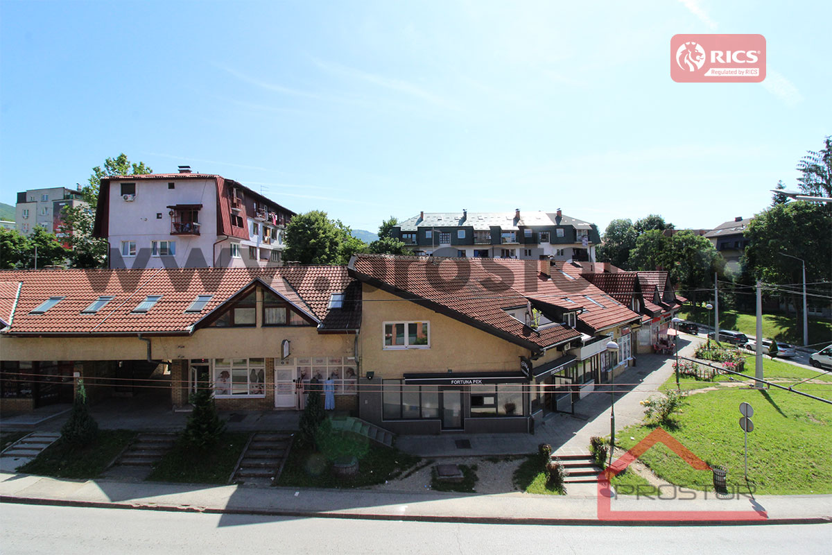 15 Pogled 1