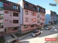 12 Pogled sa balkona