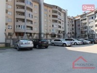 8-Parking