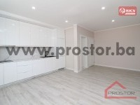 12 Kuhinja i trpezarija sl2