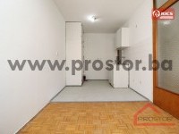 10-Kuhinja-i-trpezarija-sl2