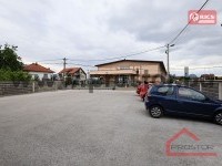 3 Parking