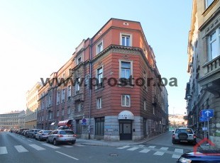 Adapted 3BDR apartment with great potential for business purpose on an extremely attractive location in the street Valtera Perica, Marijin Dvor - FOR SALE VR