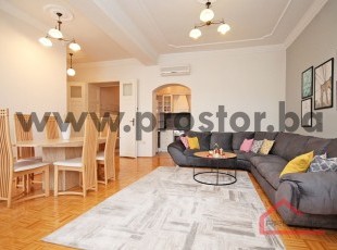 Furnished bright four bedroom apartment completely renovated, Municipality of Centar FOR RENT