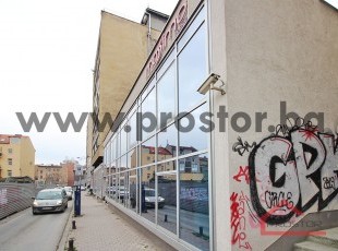 Višenamjenski poslovni objekat na odličnoj lokaciji, Stari Grad