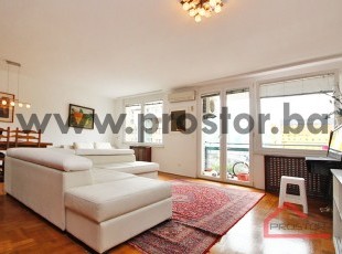 Refurbished furnished 3BDR apartment with a balcony on Marijin Dvor, Sarajevo-FOR RENT