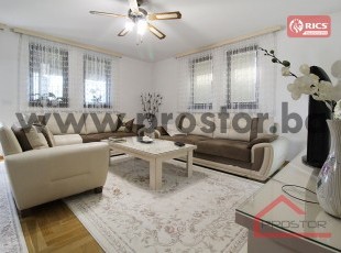 Newly built four bedroom house with a large yard and garage space in Rakovica- FOR RENT