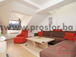 Adaptiran trosoban stan u neposrednoj blizini Sarajevo City Centra