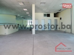 Višenamjenski nenamješten poslovni prostor na dvije etaže i privatnim parking mjestima, naselje Osjek