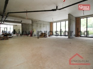 Multipurpose office space on the ground floor (280m2) of a new building, Buća Potok