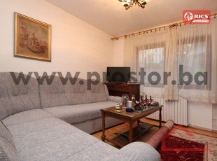 Furnished house with a garden in Sedrenik -50m2 - FOR RENT