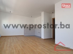 Bright unfurnished 2BDR apartment of 61sq.m. apartment with a balcony, East Sarajevo - FOR RENT
