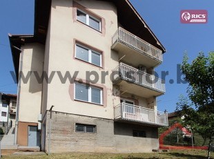 Semi-furnished 5bdr house with a garden and garage in Nahorevo -350m2 - FOR RENT