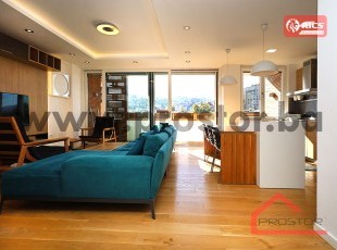 A modern furnished four-room apartment in a very good location in the immediate vicinity of Wilson's Promenade, Grbavica