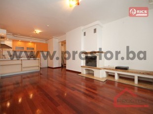 Beautiful, one bedroom apartment with balcony and excelent view to a olympic mountain Bjelasnica!