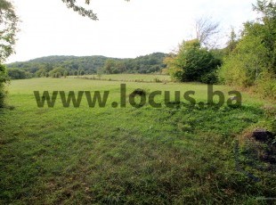 A spacious and sunny plot of land with an open view and plenty of greenery, registered area of ​​6650m2 in a quiet environment, settlement Semizovac, Vogošća