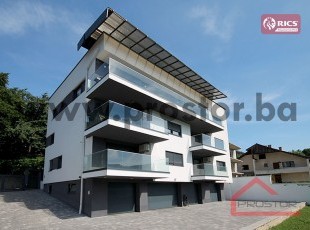 3BDR apartment 79.4 sq.m. in a residential building, Kromolj - FOR SALE VR