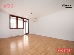 Functional two bedroom apartment with balcony, in a quiet neighborhood Vrtovi Sunca, in municipality Center, Sarajevo VR