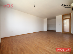 Functional three bedroom apartment with balcony, in a quiet neighborhood Vrtovi Sunca, in municipality Center, Sarajevo.