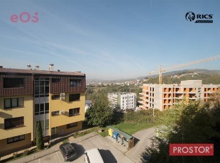 Functional two bedroom apartment with loggia, in a quiet neighborhood Vrtovi Sunca, in municipality Center, Sarajevo VR