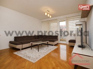 Nicely furnished three-room apartment with private garage, Stup