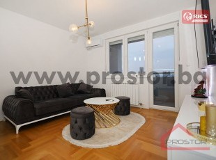 Luxuriously furnished two-bedroom apartment in a very good location in a new building across from Bingo Center, Lukavica