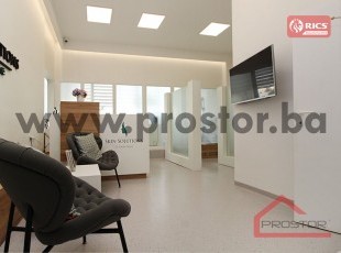 Potpuno adaptiran poslovni prostor na Ciglanama - 95m2