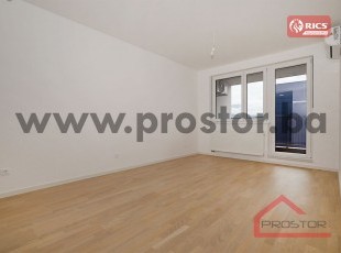 Dvosoban nenamješten stan u novogradnji sa privatnim garažnim mjestom, Dobrinja