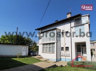 Semi-furnished 5bdr house with a garden and garage - FOR RENT