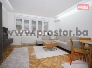 Two-Bedroom, Fully Furnished and Renovated Apartment in a Residential Area Opposite the Slovak Embassy, Kovačići