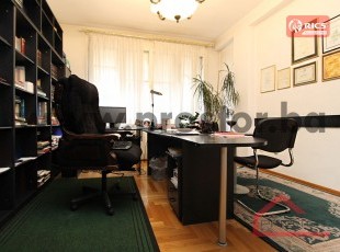 Kancelarijski prostor pored Unitikovih nebodera, Marijin Dvor