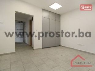Modern ufurnished commercial property, Marijin Dvor