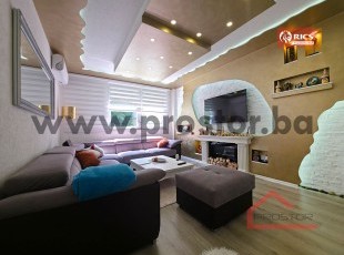 Modernly furnished one-bedroom apartment of 66 sqm with dual orientation, Koševo