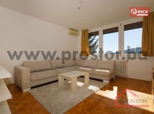Beautifully Furnished, Spacious and Sunny Three-Bedroom Apartment in a Red Brick Building, Breka