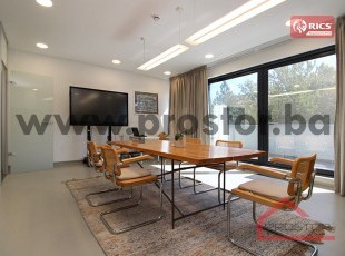 Exclusive commercial property on an excellent location 216m2, Sarajevo - FOR RENT
