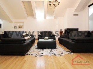 Luxurious apartment in the attic of a residential and commercial building near the City Hall, Bistrik - RENTED!