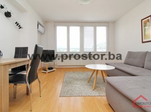 Renovated modern smaller one bedroom apartment near market place at Grbavica - RENTED!