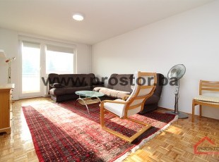 Furnished one bedroom apartment with a balcony and a loggia - RENTED!